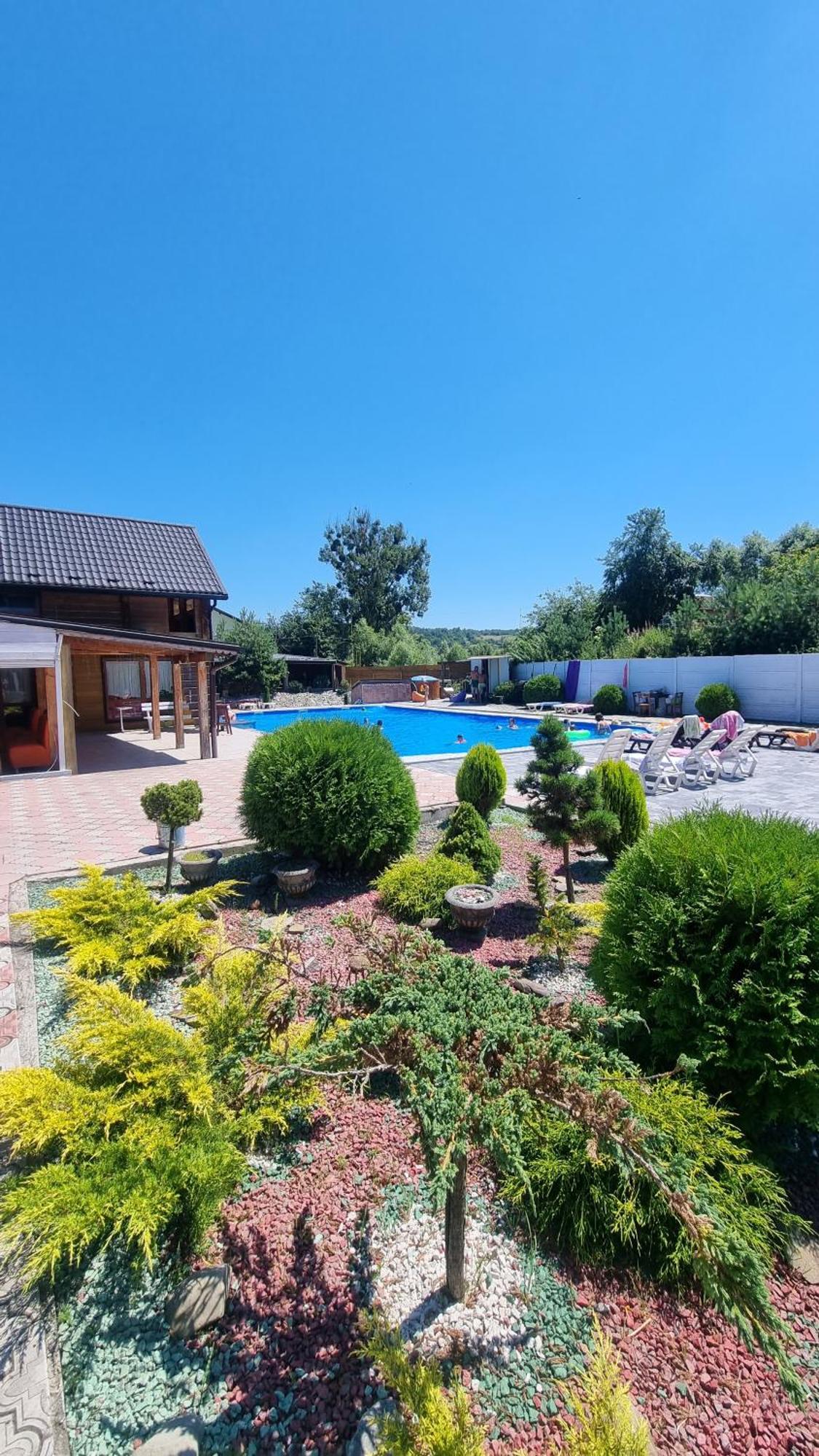 Hotel & Restaurant Complex Hap-Ok Brodki Εξωτερικό φωτογραφία